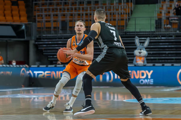 都是一个新 都是一个新