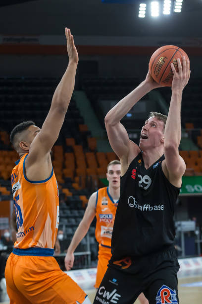 了极大的鼓 了极大的鼓