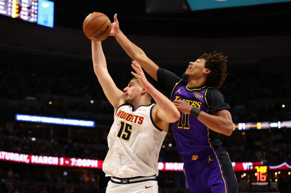 制造威胁 制造威胁