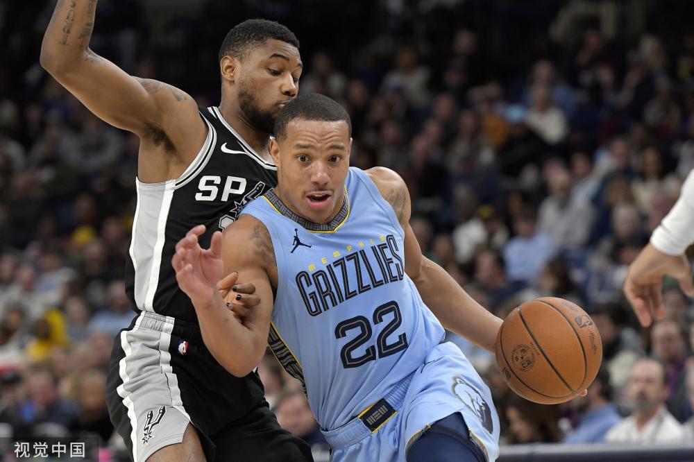 对球迷和球 对球迷和球